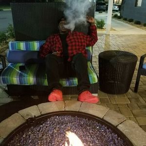 Meet your Posher, Deontress